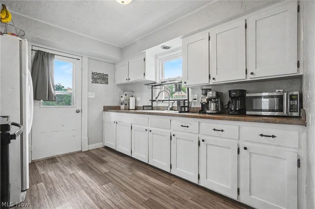 538 Stow Avenue, Cuyahoga Falls, OH 44221