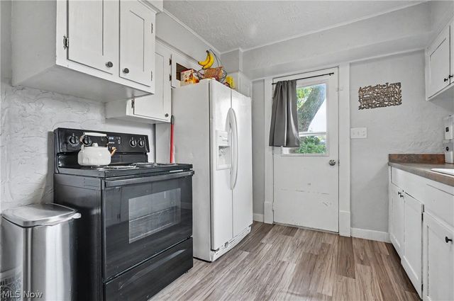 538 Stow Avenue, Cuyahoga Falls, OH 44221