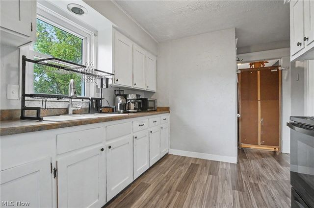 538 Stow Avenue, Cuyahoga Falls, OH 44221