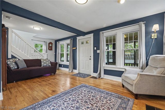 538 Stow Avenue, Cuyahoga Falls, OH 44221