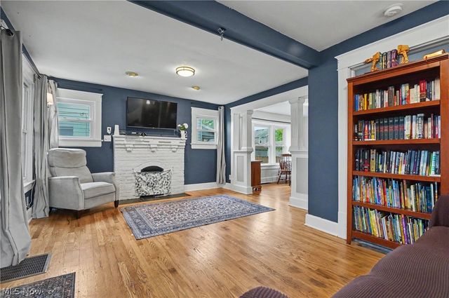 538 Stow Avenue, Cuyahoga Falls, OH 44221