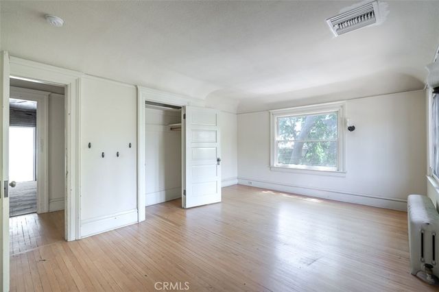 696 Saint John Avenue, Pasadena, CA 91105