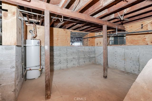 696 Saint John Avenue, Pasadena, CA 91105