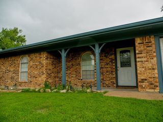 1213 S Rusk Street, Weatherford, TX 76086