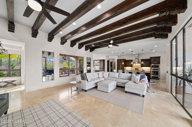 5414 N Placita Gato Montes, Tucson, AZ 85718