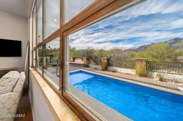 5414 N Placita Gato Montes, Tucson, AZ 85718