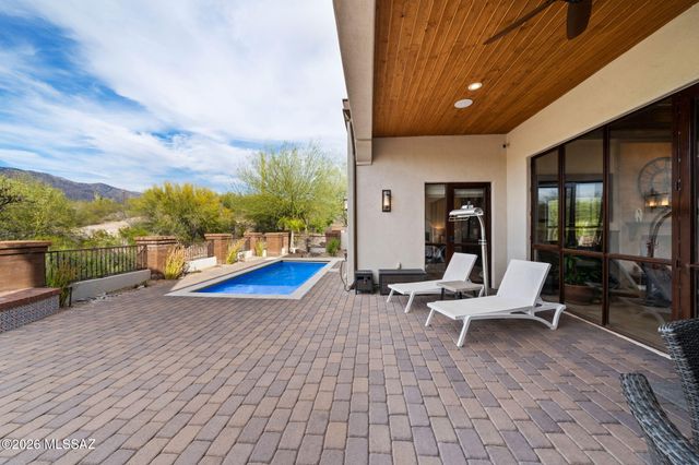 5414 N Placita Gato Montes, Tucson, AZ 85718