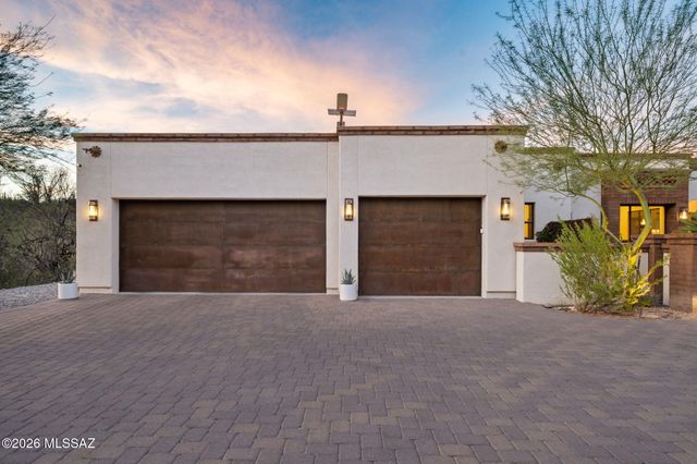 5414 N Placita Gato Montes, Tucson, AZ 85718