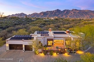 5414 N Placita Gato Montes, Tucson, AZ 85718