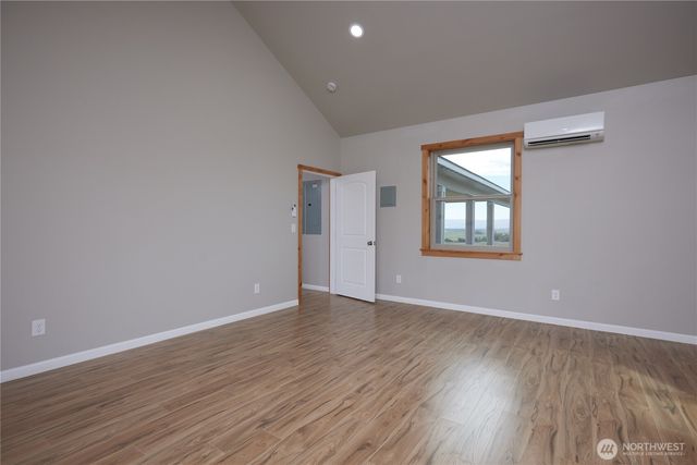 268 Bending Brooke Lane, Walla Walla, WA 99362