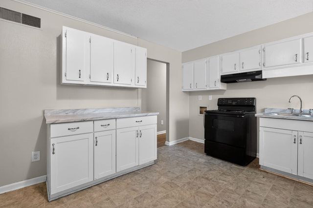 3317 ABBOTTSFORD AVE, Memphis, TN 38128