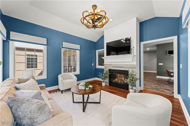 4518 Berry Hill, Stow, OH 44224