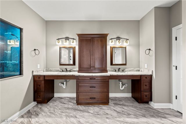 4518 Berry Hill, Stow, OH 44224