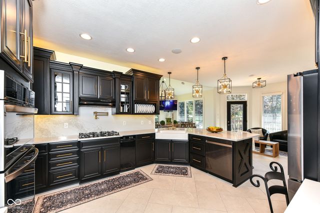 14468 Brookfield Drive, Fishers, IN 46040