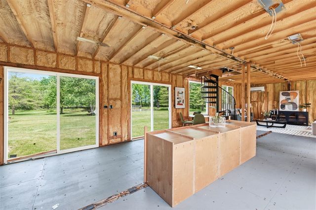 7767 Warren Woods Road, Three Oaks, MI 49128