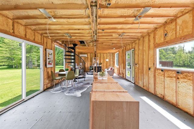 7767 Warren Woods Road, Three Oaks, MI 49128