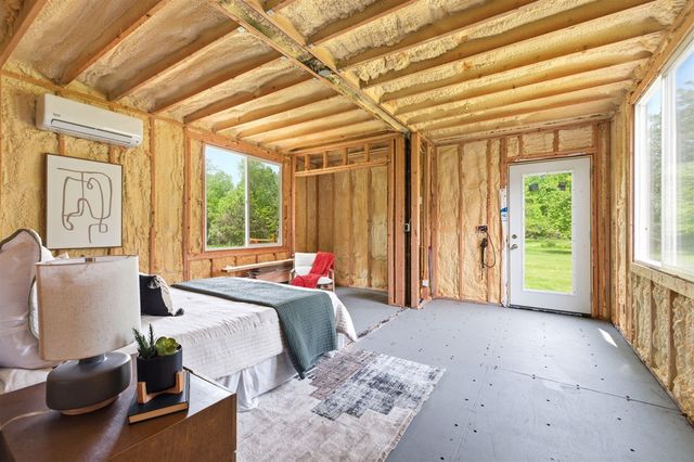 7767 Warren Woods Road, Three Oaks, MI 49128
