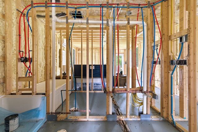 7767 Warren Woods Road, Three Oaks, MI 49128