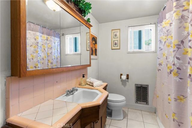 517 N Leaf, West Covina, CA 91791