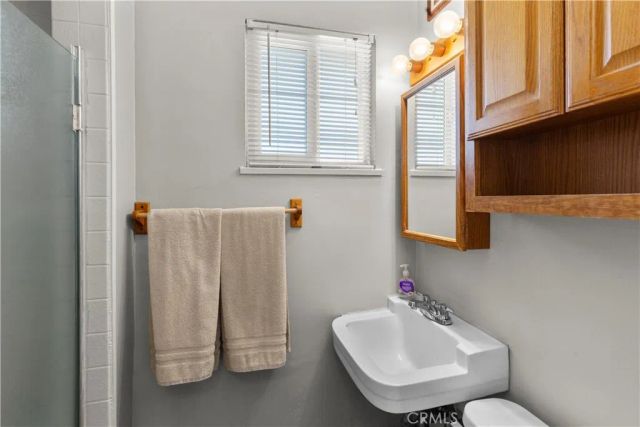 517 N Leaf, West Covina, CA 91791