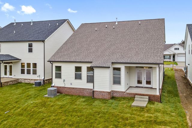 3034 Arrington Drive, White House, TN 37188
