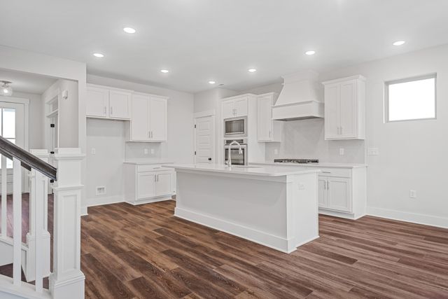 3034 Arrington Drive, White House, TN 37188