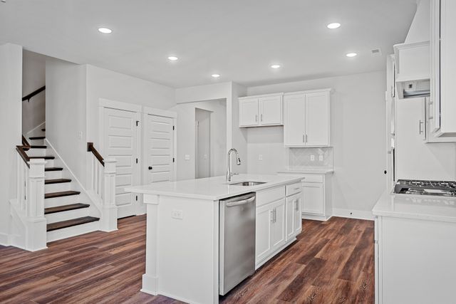 3034 Arrington Drive, White House, TN 37188