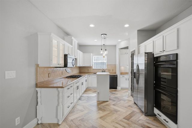 1223 Peyton PL, Cedar Park, TX 78613