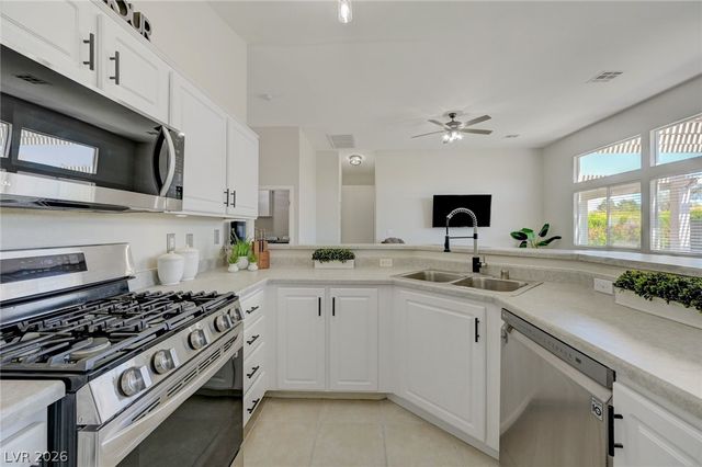 7494 Peaceful Brook Street, Las Vegas, NV 89131