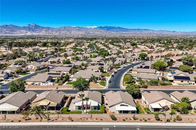 7494 Peaceful Brook Street, Las Vegas, NV 89131