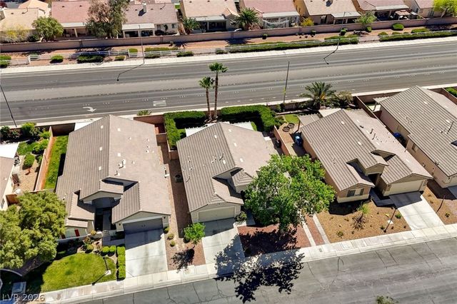 7494 Peaceful Brook Street, Las Vegas, NV 89131