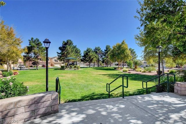 7494 Peaceful Brook Street, Las Vegas, NV 89131