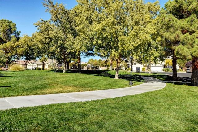 7494 Peaceful Brook Street, Las Vegas, NV 89131