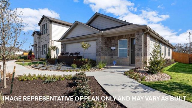 568 Glimer LN, Buda, TX 78610