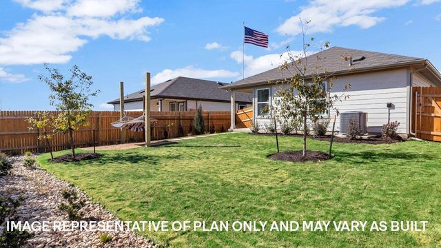 568 Glimer LN, Buda, TX 78610