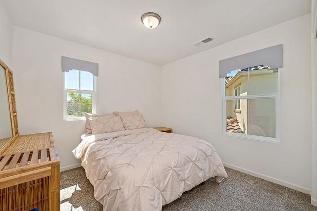 6128 Mehrten Cir, Rocklin, CA 95765