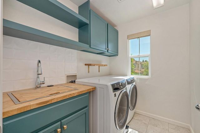 6128 Mehrten Cir, Rocklin, CA 95765