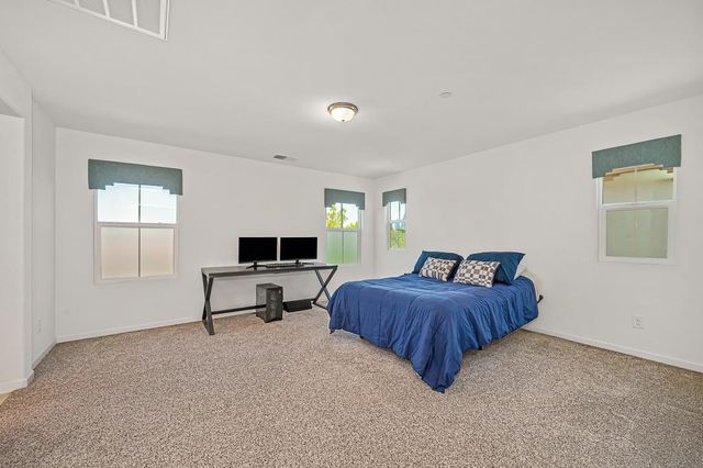 6128 Mehrten Cir, Rocklin, CA 95765