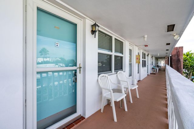 228 Hibiscus Avenue 334, Lauderdale By The Sea, FL 33308