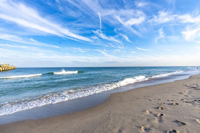 228 Hibiscus Avenue 334, Lauderdale By The Sea, FL 33308