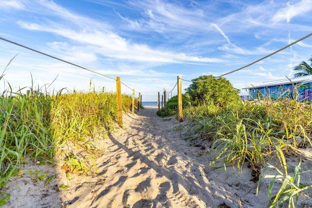 228 Hibiscus Avenue 334, Lauderdale By The Sea, FL 33308