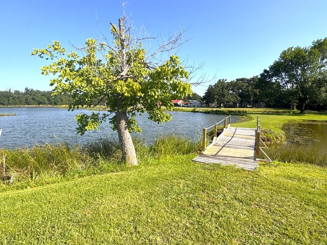1926 Private Road 3344, Greenville, TX 75402
