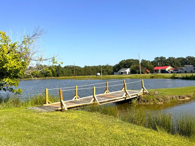 1926 Private Road 3344, Greenville, TX 75402