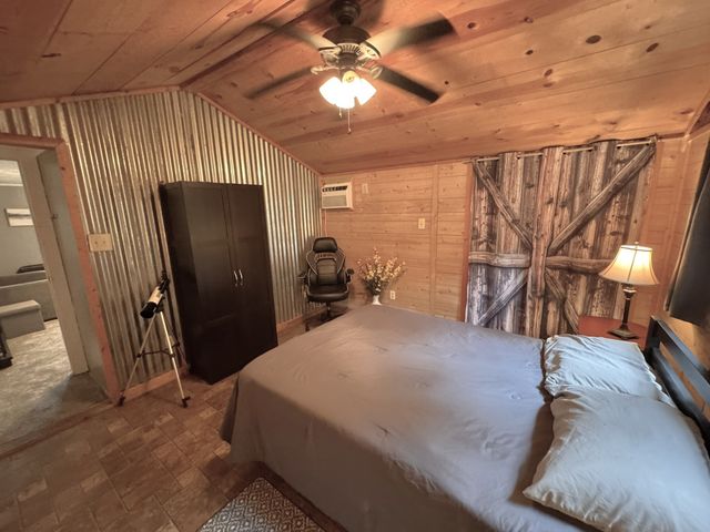 1926 Private Road 3344, Greenville, TX 75402