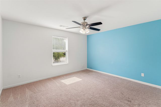 302 Thin Leaf Dr, Princeton, TX 75407