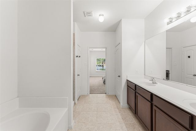 302 Thin Leaf Dr, Princeton, TX 75407