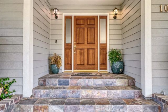 1050 Oak Park, Lakeport, CA 95453