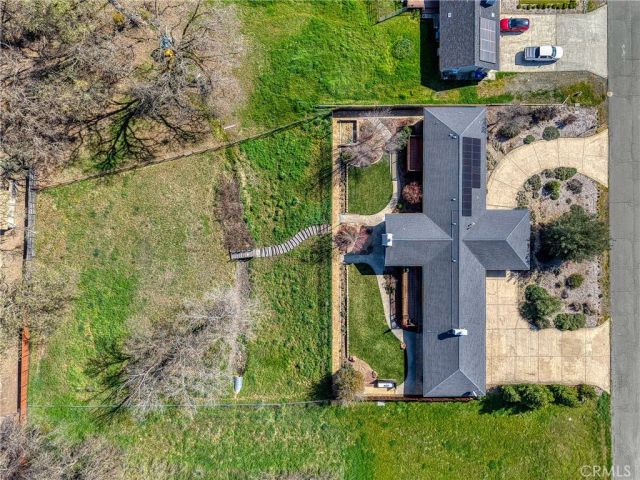 1050 Oak Park, Lakeport, CA 95453