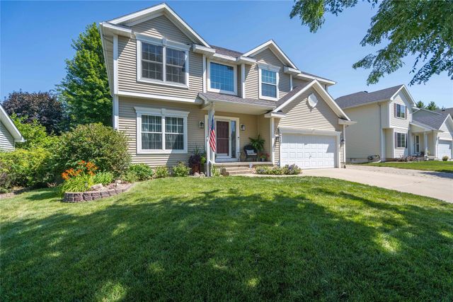 2117 NW Parkridge Drive, Ankeny, IA 50023