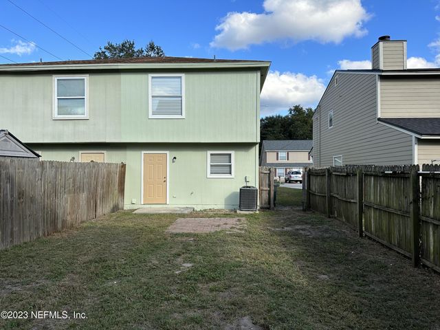 1984 MARY Street, Atlantic Beach, FL 32233